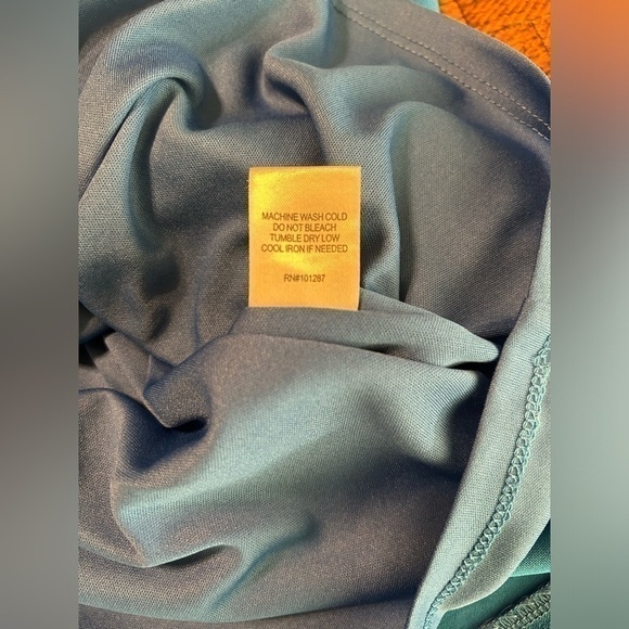 Alexia Admore -XS dress - Picture 6 of 8